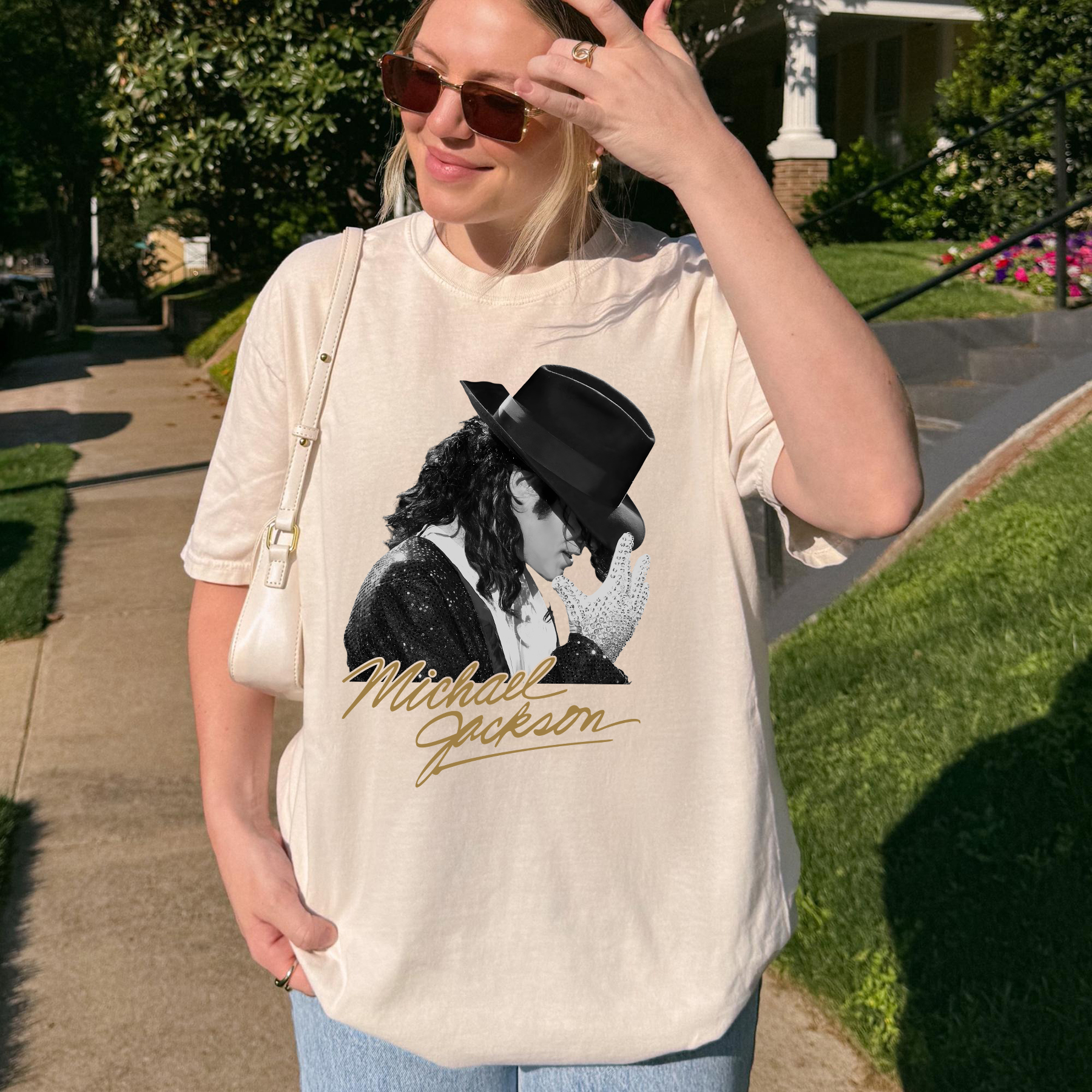Vintage 90s Styles Michael Jackson Comfort Colors T-shirt , King Of Pop Shirt, Michael Jackson Glove Graphic Tee, MJ Fans Gifts (2)