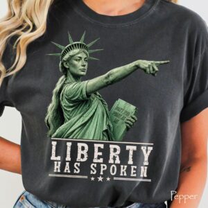 Sophie Cunningham Pointing Shirt, Sophie Cunningham Basketball Point God