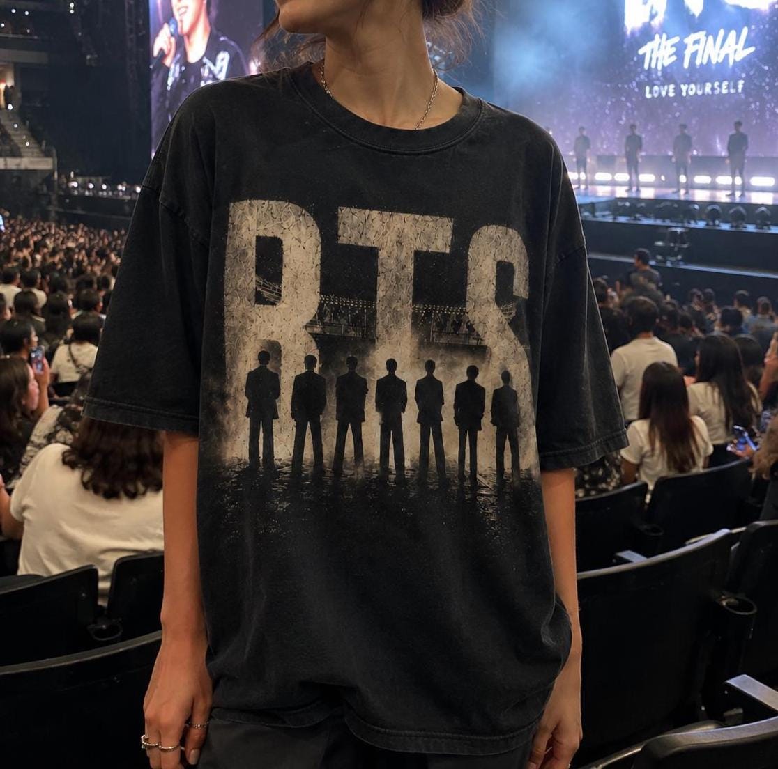 Vintage BTS World Tour 2026 Shirt (1)